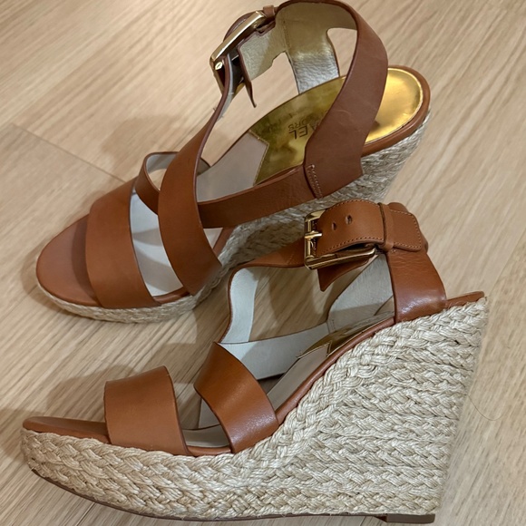 Michael Kors Platform Espadrille Sandal, Wedge: 8.5, Leather, Brown/LUGGAGE - Picture 4 of 4